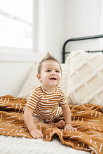 Load image into Gallery viewer, Honey &amp; White Stripe Ribbed Cozy Short Set
