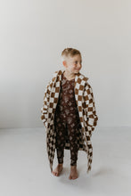 Load image into Gallery viewer, Children&#39;s Hooded Robe | Minty x ff Wild West
