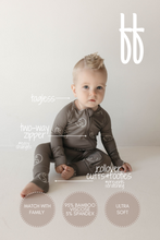 Load image into Gallery viewer, Bamboo Zip Pajamas | Sage Yin Yang
