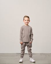 Load image into Gallery viewer, Long Sleeve Ribbed Tee - Mushroom
