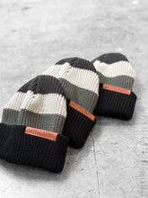 Load image into Gallery viewer, Chunky Knit Beanie - Block Stripe
