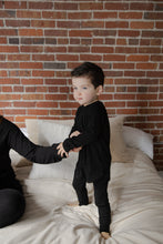 Load image into Gallery viewer, Blazies Long Sleeve - Black
