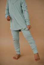 Load image into Gallery viewer, Blazies Long Sleeve - Seabreeze
