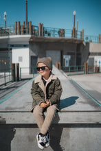 Load image into Gallery viewer, EZRA WATER RESISTANT JACKET - OLIVE

