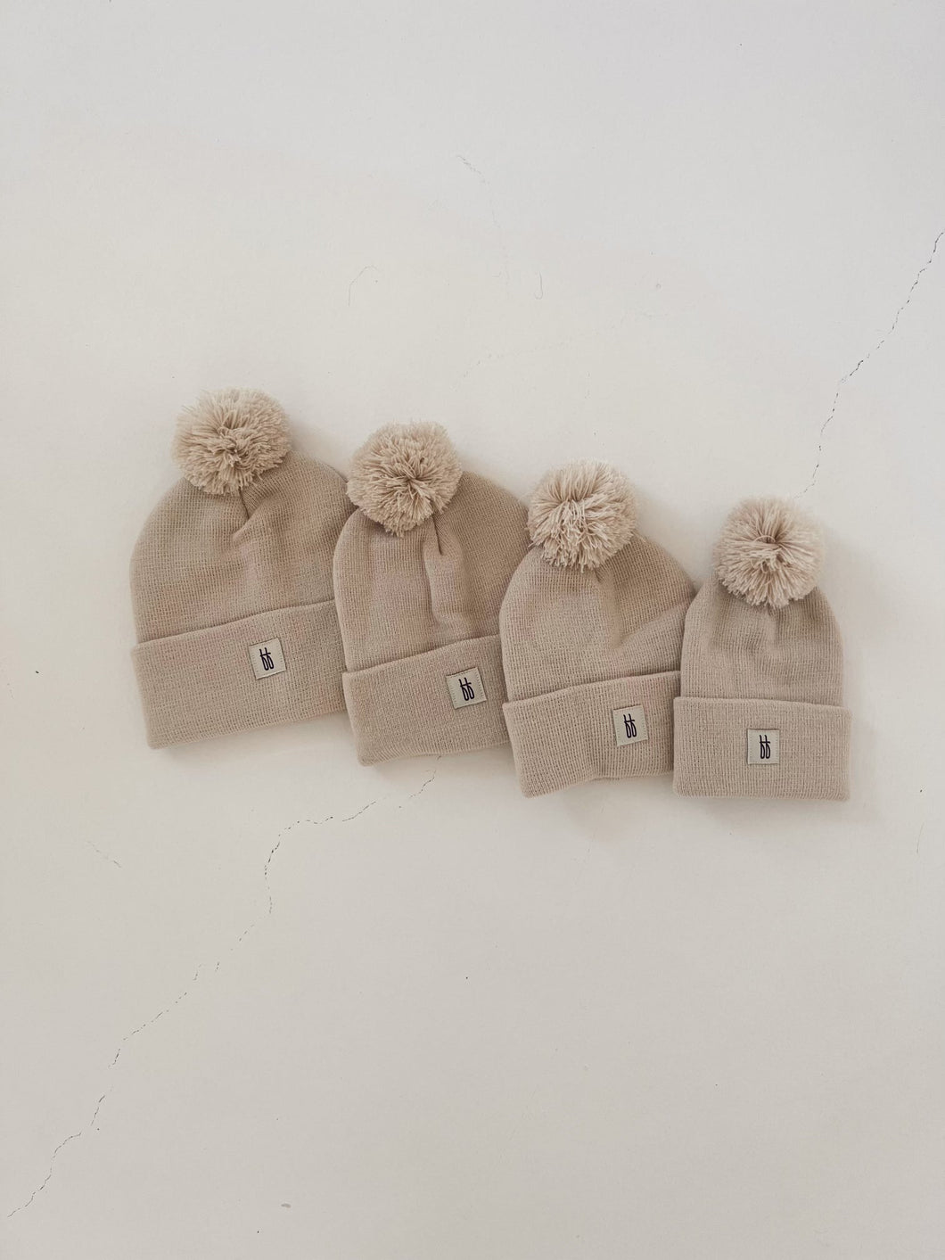 ff Pom Top Knit Beanie | Oatmeal