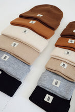 Load image into Gallery viewer, ff Knit Beanie | Taupe
