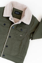 Load image into Gallery viewer, EZRA WATER RESISTANT JACKET - OLIVE

