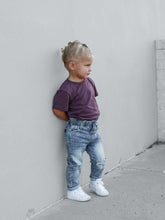Load image into Gallery viewer, Elevated Tee - Huckleberry
