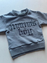 Load image into Gallery viewer, Blackletter Crew - Mama&#39;s Boy
