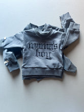 Load image into Gallery viewer, Blackletter Crew - Mama&#39;s Boy
