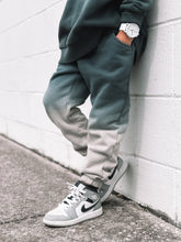 Load image into Gallery viewer, Ombre Elevated Sweatpant - Night Fall

