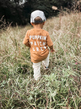 Load image into Gallery viewer, Pumpkin Patch Crew Acid Wash Tee
