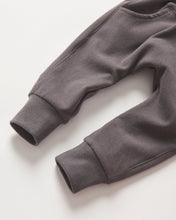Load image into Gallery viewer, Ribbed Jogger - Graphite
