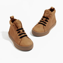 Load image into Gallery viewer, Weathered Brown Leon Sneaker
