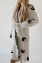 Load image into Gallery viewer, Adult Robe | Yin Yang
