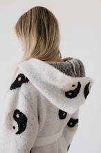 Load image into Gallery viewer, Adult Robe | Yin Yang
