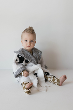 Load image into Gallery viewer, Children&#39;s Robe | Yin Yang
