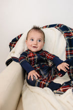 Load image into Gallery viewer, Christmas Plaid Bamboo Fleece Quilt
