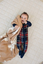 Load image into Gallery viewer, Christmas Plaid Bamboo Zipper
