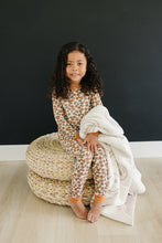 Load image into Gallery viewer, Cream Magnolia Bamboo Cozy Set
