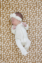 Load image into Gallery viewer, Cream Ribbed Bamboo Head Wrap

