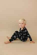 Load image into Gallery viewer, Bamboo Two Piece Set | Born to Ride Black
