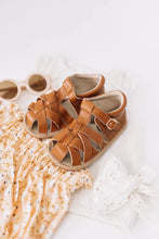 Load image into Gallery viewer, Brown Closed Toe Sandal
