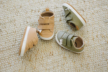 Load image into Gallery viewer, Casual Desert Sand Low Top {Premium Leather}
