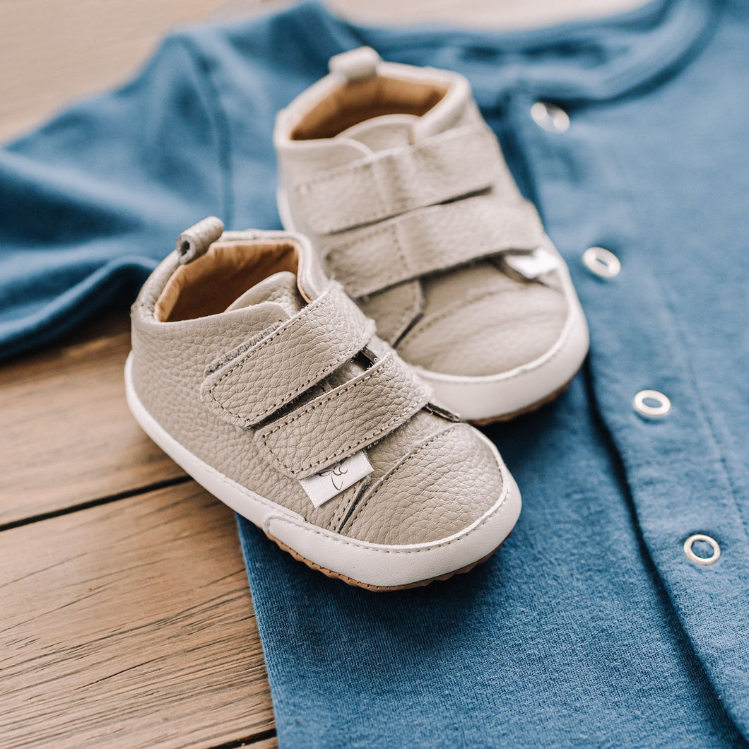 Casual Gray Low Top