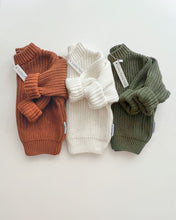 Load image into Gallery viewer, Chunky Knit Sweater | Green
