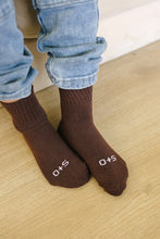 Load image into Gallery viewer, Crew Socks 3 Pack
