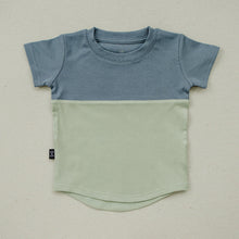 Load image into Gallery viewer, Echo Tee
