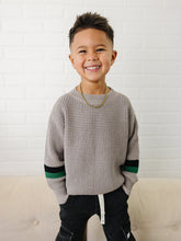 Load image into Gallery viewer, Jett Sweater
