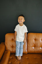 Load image into Gallery viewer, Parker Jeans
