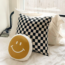 Load image into Gallery viewer, checkered pillow cover
